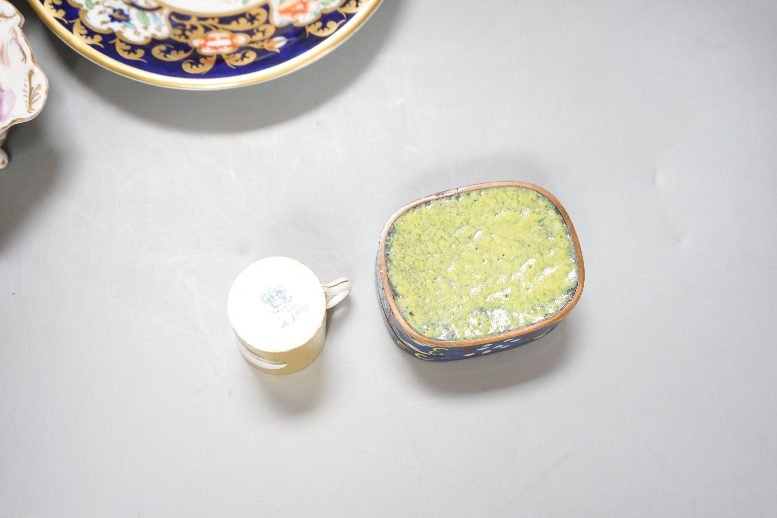 A quantity of mixed 19th and 20th century European ceramics